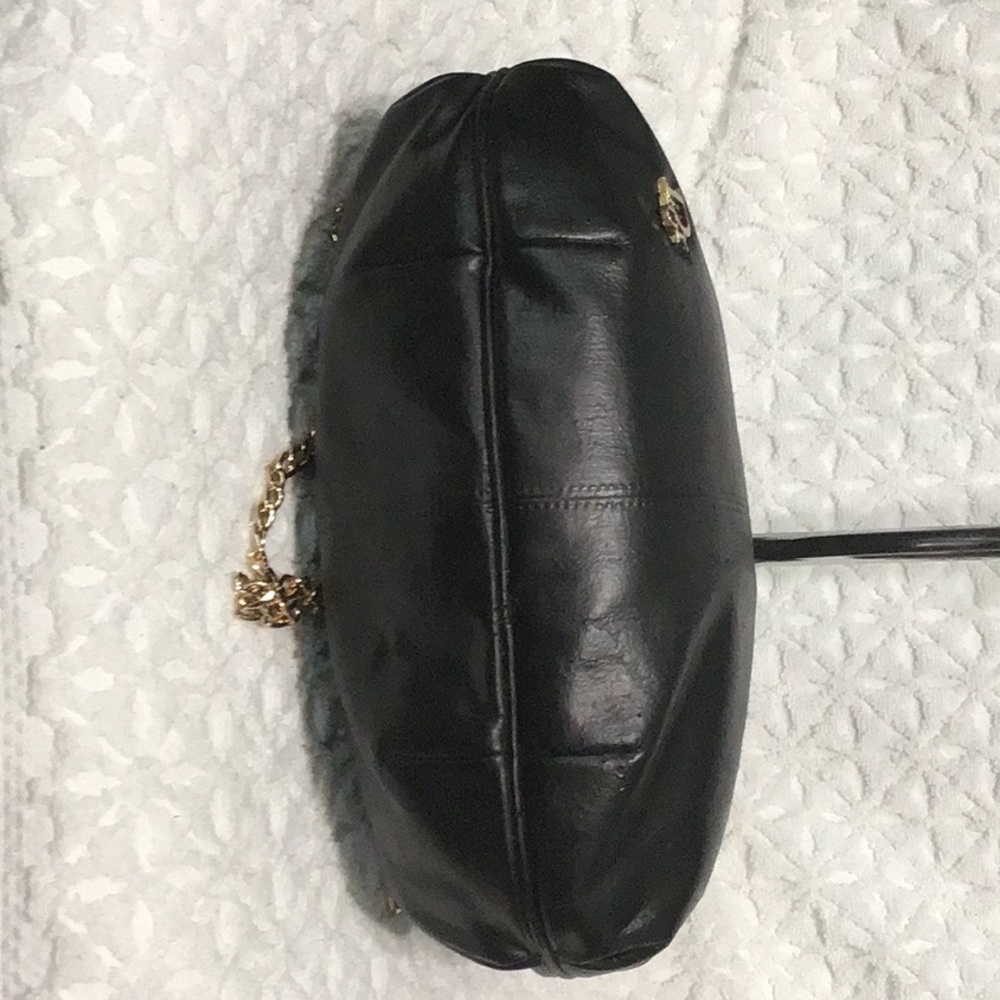 Christian Dior Leather Crossbody Bag/ Gold Chain - Picture 15 of 16